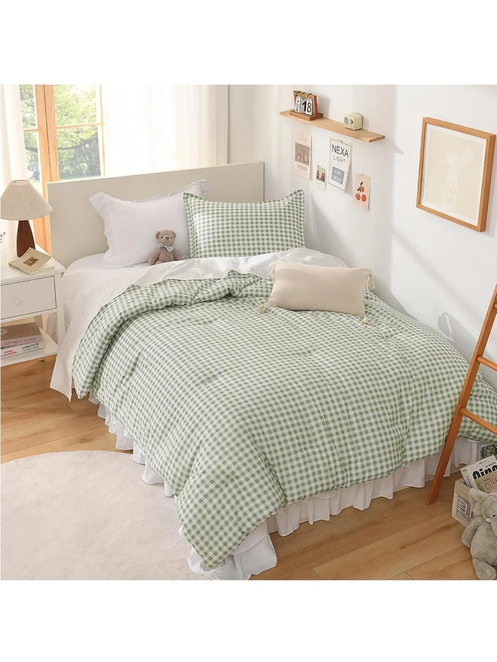 NEW Sage Gingham Comforter Set, Green Checkered, 3 Pieces. Full
